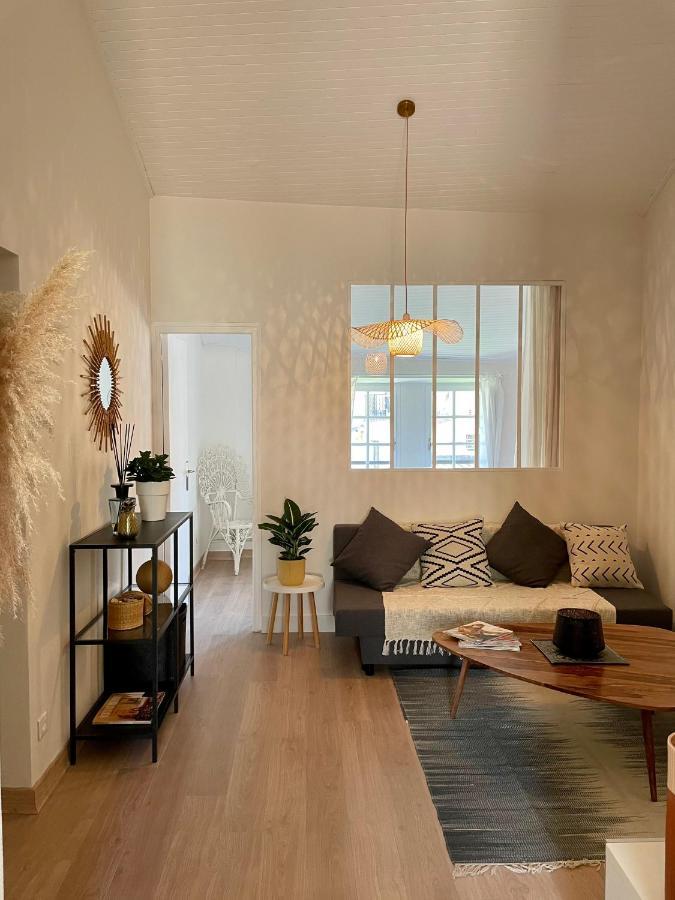 Appartement Aux Pieds Du Palais Des Papes. Avignon Eksteriør bilde